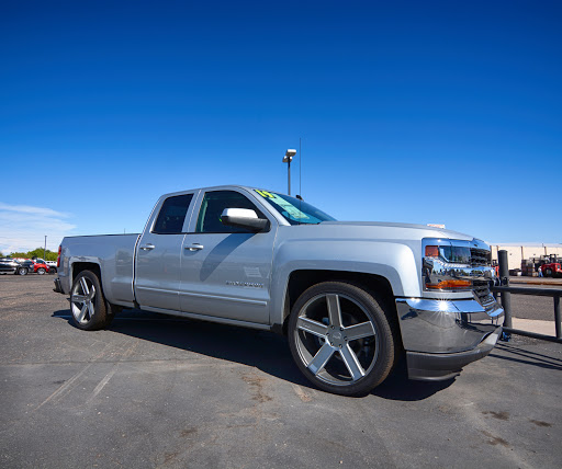 Truck Dealer «Truckmasters Truck & Car Sales», reviews and photos, 3152 E Bell Rd, Phoenix, AZ 85032, USA