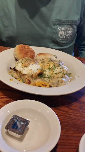 American Restaurant «Cracker Barrel Old Country Store», reviews and photos, 1131 Fashion Ridge Rd, Dry Ridge, KY 41035, USA