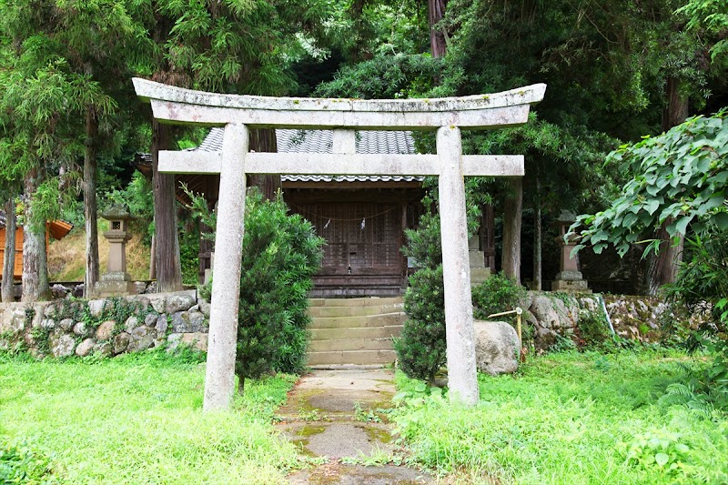 一人女神社