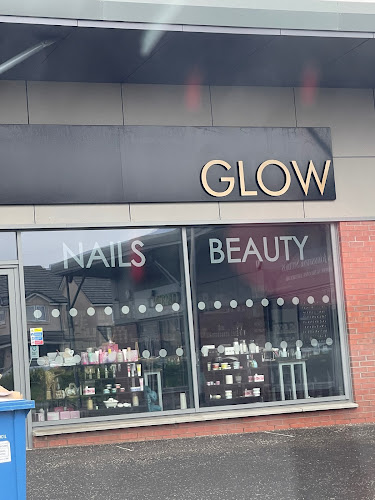 Glow Nails and Beauty - Beauty salon