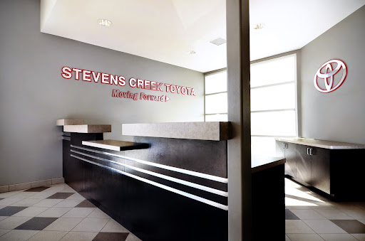 Used Car Dealer «Stevens Creek Toyota Certified Used Cars», reviews and photos, 380 Kiely Blvd, San Jose, CA 95129, USA