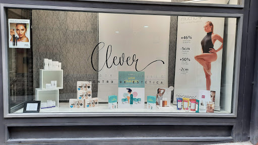 Clínica Veterinaria Poveda en Roquetas de Mar