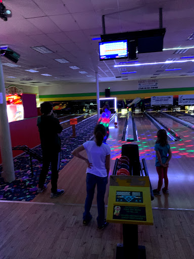 Bowling Alley «Mountain Lanes», reviews and photos, 240 McCurdy Ave N, Rainsville, AL 35986, USA