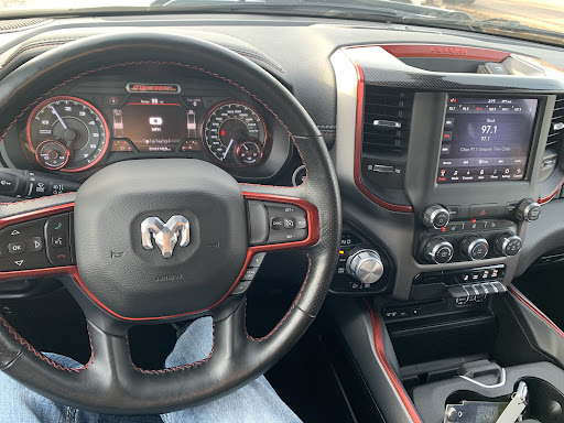 Used Car Dealer «Apple Used Autos», reviews and photos, 1400 1st Ave E, Shakopee, MN 55379, USA