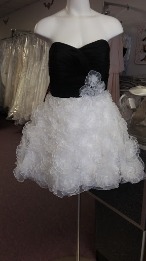 Bridal Shop «JC Bridal and Formals», reviews and photos, 1812 Pulaski Hwy, Edgewood, MD 21040, USA