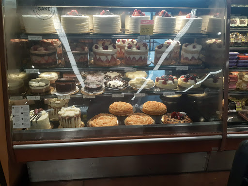 Grocery Store «Whole Foods Market», reviews and photos, 1050 Gayley Ave, Los Angeles, CA 90024, USA