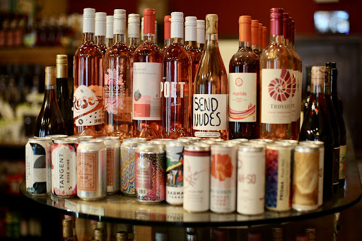 Liquor Store «Liquor Park», reviews and photos, 1937 W North Ave, Chicago, IL 60622, USA