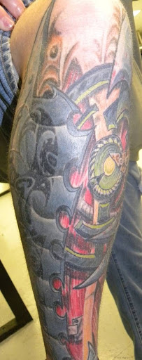 Tattoo Shop «AWOL Custom Tattooing Llc», reviews and photos, 1780 W Sherman Blvd, Muskegon, MI 49441, USA