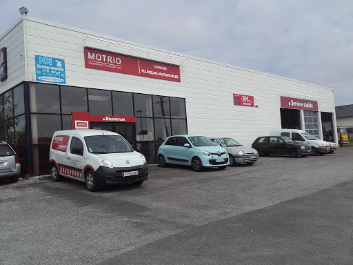 Plumeliau Automobiles - Motrio