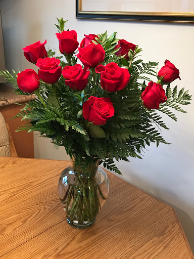Flower Delivery «Emotional Bonding», reviews and photos, 379 Golf Mill Ctr, Niles, IL 60714, USA