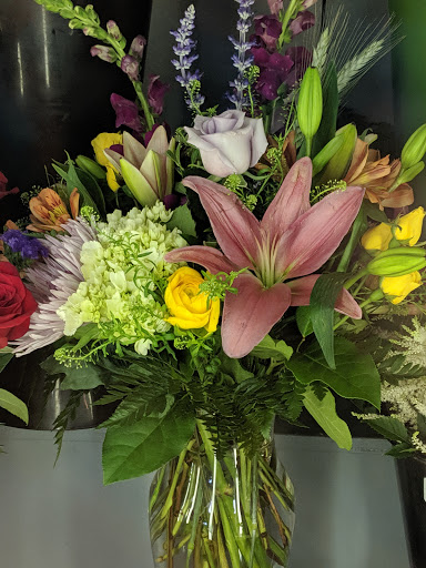 Florist «Silver Lake Florist Inc.», reviews and photos, 2971 Kent Rd, Silver Lake, OH 44224, USA