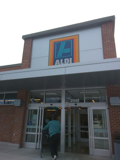 Supermarket «ALDI», reviews and photos, 2045 N Loop 336 W, Conroe, TX 77304, USA