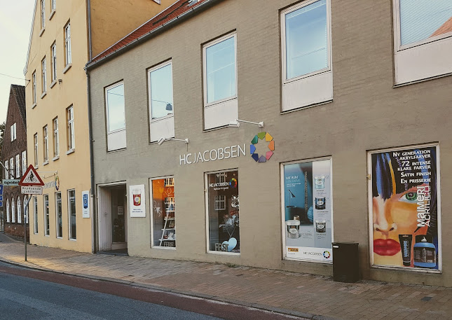 Anmeldelser af HC Jacobsen Aps i Sønderborg - Farvehandel