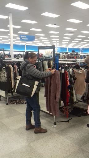 Clothing Store «Ross Dress for Less», reviews and photos, 2455 San Pablo Dam Rd, San Pablo, CA 94806, USA