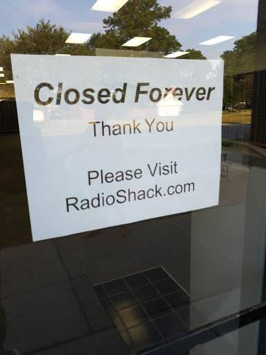 RadioShack, 19387 Mack Ave, Grosse Pointe Woods, MI 48236, USA, 