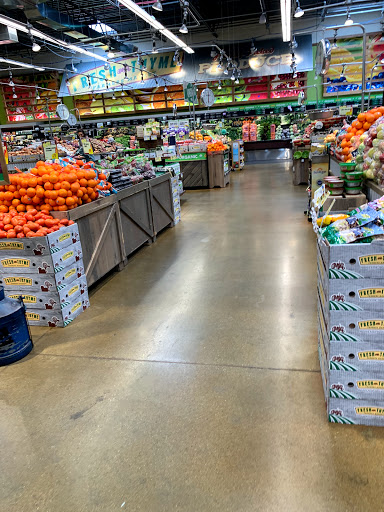 Grocery Store «Fresh Thyme Farmers Market- Fairborn», reviews and photos, 2850 Centre Dr, Beavercreek, OH 45324, USA