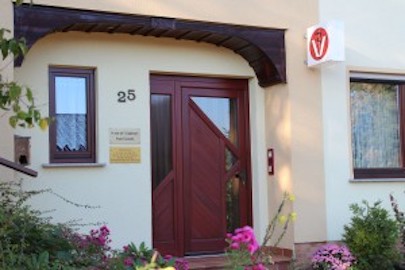 Dr. med. vet. Elvira Engelsmann Tierarztpraxis unter Nonnweiler, Saarland