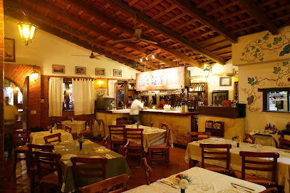 La Dolce Cabo San Lucas - Calle Miguel Hidalgo, Emiliano Zapata Esq, 23450 Cabo San Lucas, B.C.S., Mexico