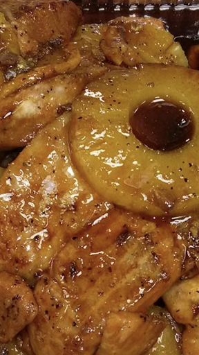 Liquor Store «Victory Liquor & Food Store», reviews and photos, 16200 W Warren Ave, Detroit, MI 48228, USA