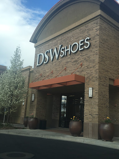 DSW Designer Shoe Warehouse, 10401 State St, Sandy, UT 84070, USA, 