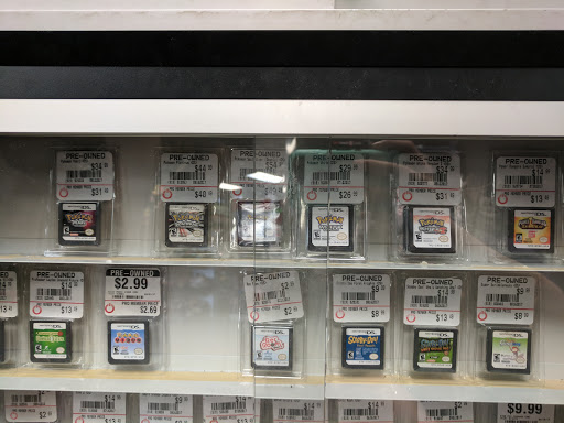 Video Game Store «GameStop», reviews and photos, 1380 Galaxy Dr NE #120, Lacey, WA 98516, USA