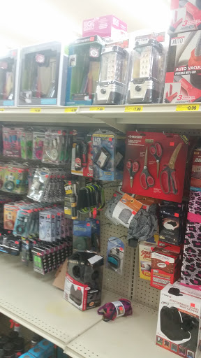 Grocery Store «Grocery Outlet Bargain Market», reviews and photos, 15705 SW 116th Ave, King City, OR 97224, USA