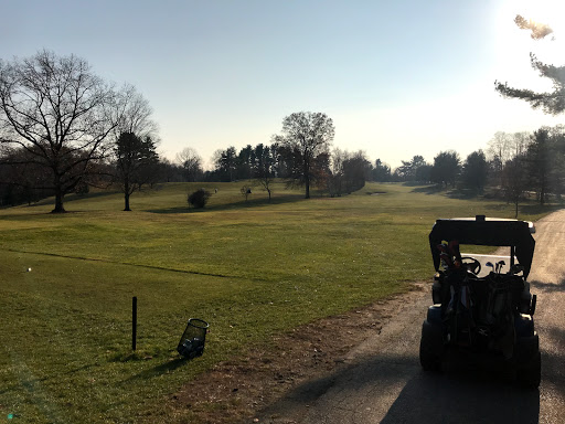 Golf Course «Maple Moor Golf Course», reviews and photos, 1128 North St, White Plains, NY 10605, USA