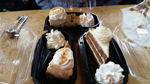 Restaurant «The Cheesecake Factory», reviews and photos, 9309 SW Washington Square Rd, Tigard, OR 97223, USA