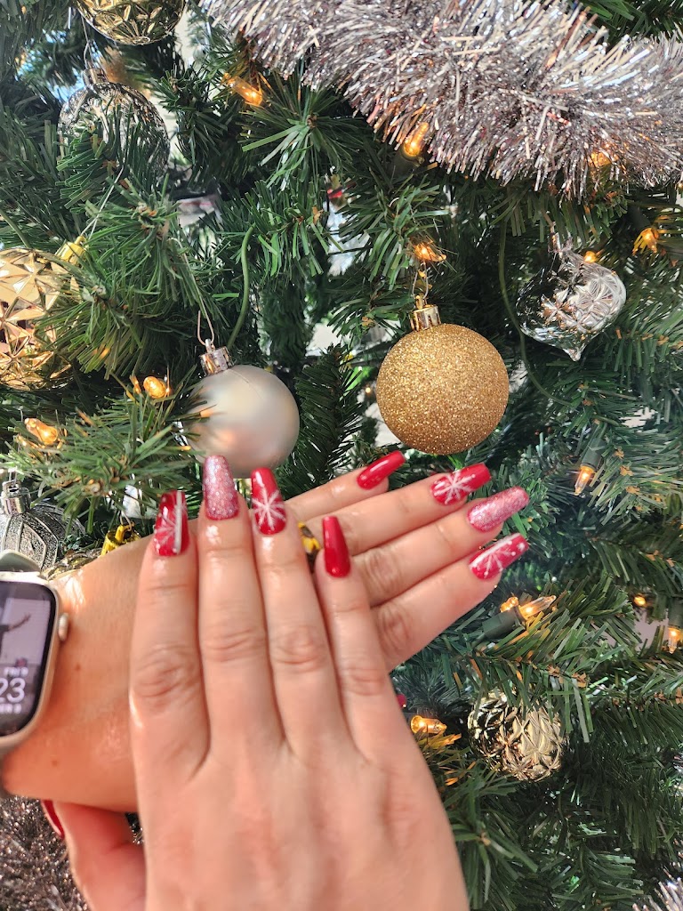 Salem Color Nails 03079