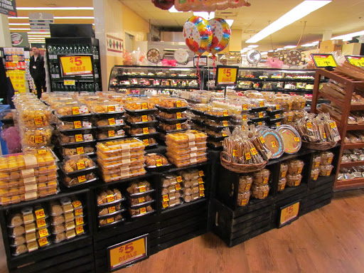 Grocery Store «ACME Markets», reviews and photos, 616 Newman Springs Rd, Lincroft, NJ 07738, USA