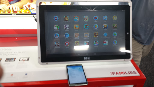 Electronics Store «Best Buy», reviews and photos, 1450 Koester Rd, Forsyth, IL 62535, USA