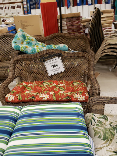 Discount Store «Ocean State Job Lot», reviews and photos, 100 Mazzeo Dr, Randolph, MA 02368, USA