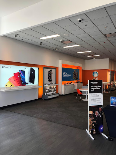 Cell Phone Store «AT&T», reviews and photos, 290 Palladio Pkwy #851, Folsom, CA 95630, USA