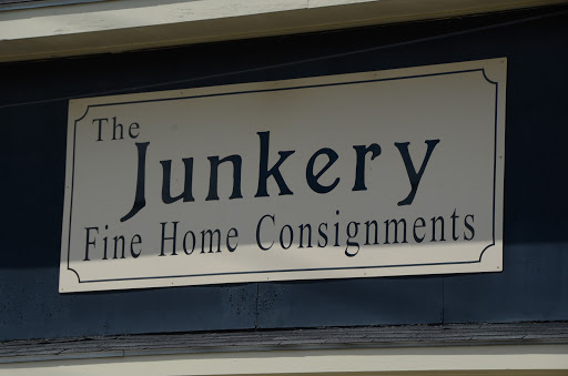 Consignment Shop «The Junkery», reviews and photos, 1221 Broadway Ave, Bowling Green, KY 42104, USA