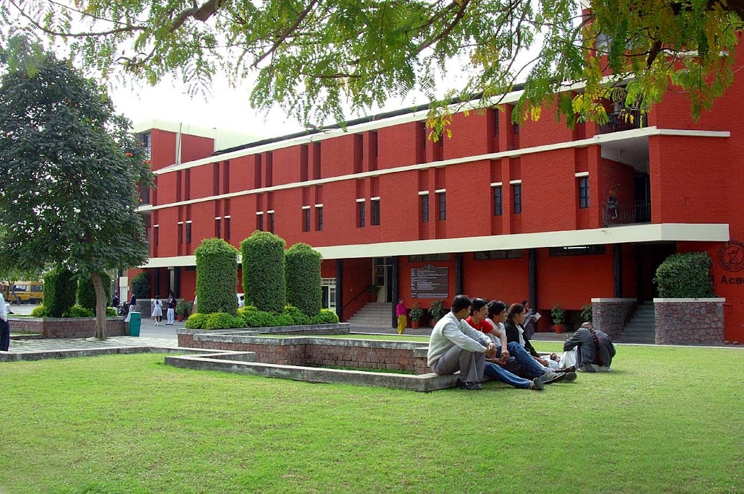 Indore Professional Studies Academy (IPS Academy) - Best College In Indore