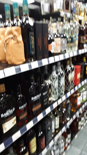 Liquor Store «Best Buy Liquors», reviews and photos, 19367 S Dixie Hwy, Miami, FL 33157, USA