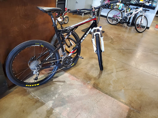 Bicycle Store «Cahaba Cycles», reviews and photos, 183 Main St, Trussville, AL 35173, USA
