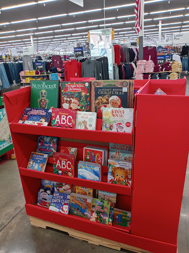 Department Store «Walmart Supercenter», reviews and photos, 2645 Blairs Ferry Rd NE, Cedar Rapids, IA 52402, USA