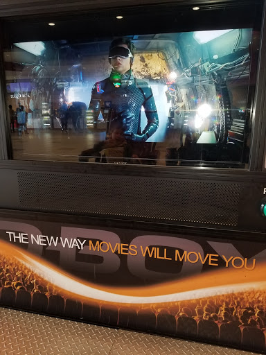 Movie Theater «Goodrich Savoy 16 IMAX», reviews and photos, 232 Burwash Ave, Savoy, IL 61874, USA