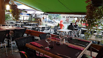 Atmosphère du Restaurant français Restaurant La Bergerie à Praz-sur-Arly - n°2