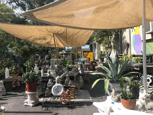 Thrift Store «OddBalls Nifty Thrift», reviews and photos, 530 NE 13th St, Fort Lauderdale, FL 33304, USA