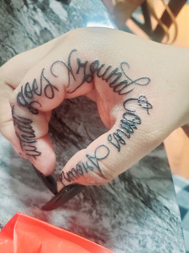 Tattoo Shop «Body Art Tattoos & Piercing», reviews and photos, 2109 Buffalo St #1, San Antonio, TX 78211, USA