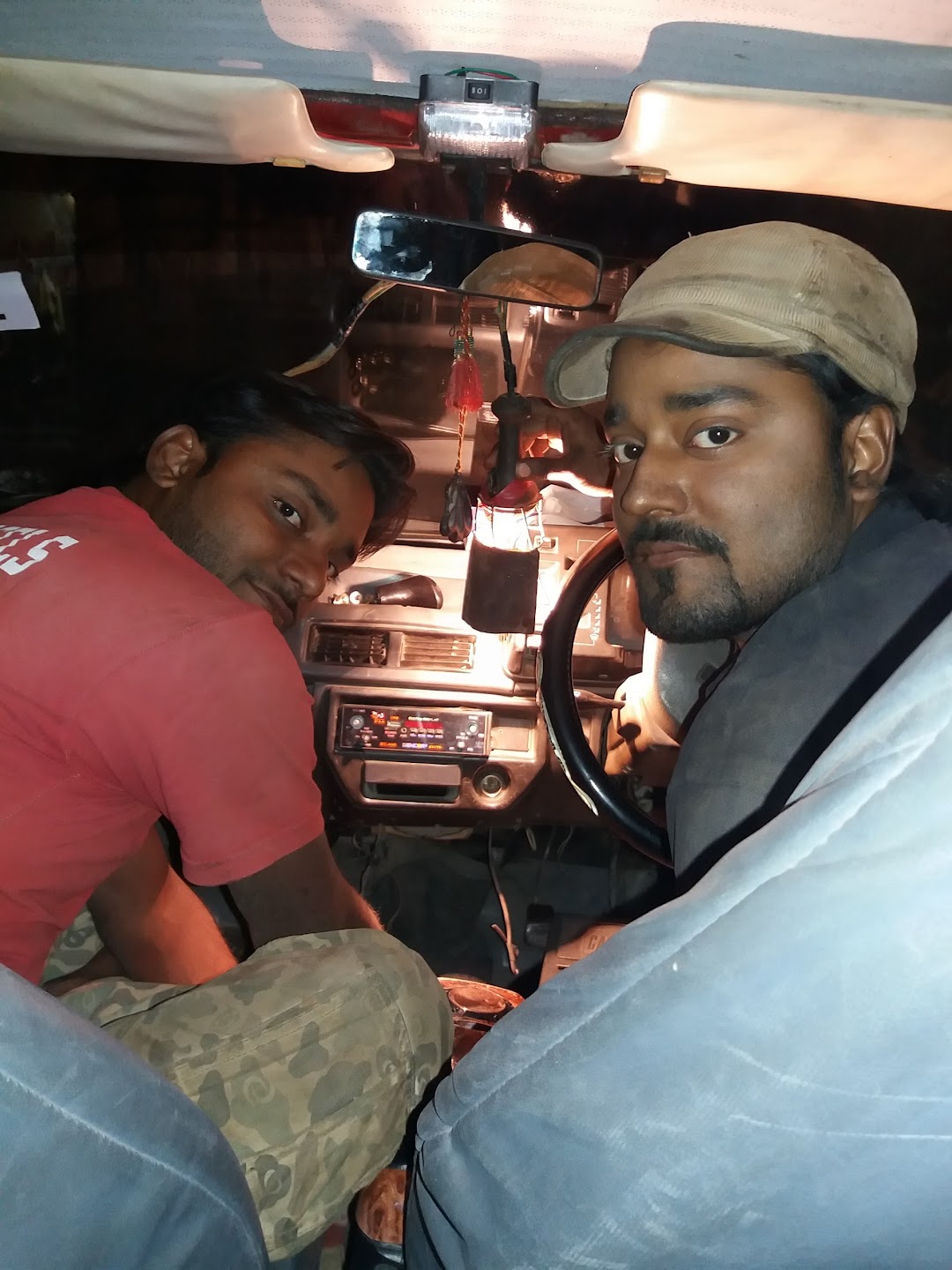 Jawaid Ustad Car Mechanic