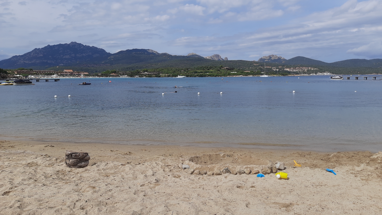 Foto van Spiaggia Rudargia strandresortgebied