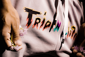 TripOnClothes image