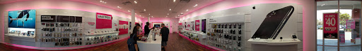 Cell Phone Store «T-Mobile», reviews and photos, 1350 Grant Rd #2, Mountain View, CA 94040, USA