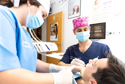 Dental Clinic Camaleño de la Calle en Valladolid, Valladolid