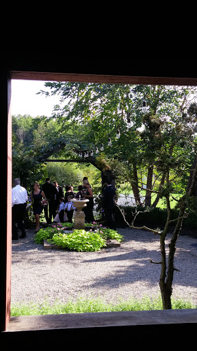 Winery «ThornCreek Winery», reviews and photos, 155 Treat Rd, Aurora, OH 44202, USA