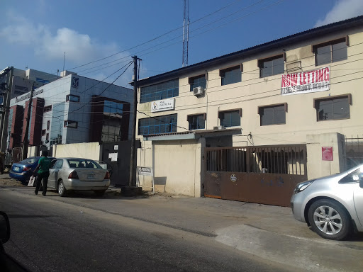 Ikeja Electric Shomolu Bu, Ikorodu Rd, Obanikoro, Lagos, Nigeria, Bar, state Lagos