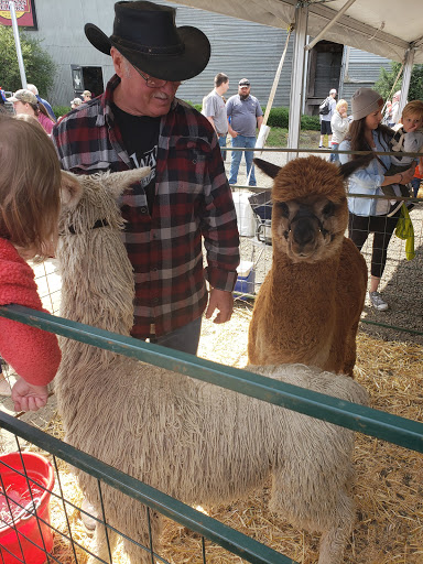 Animal Feed Store «Buchanan Cellers», reviews and photos, 855 NE 5th St, McMinnville, OR 97128, USA